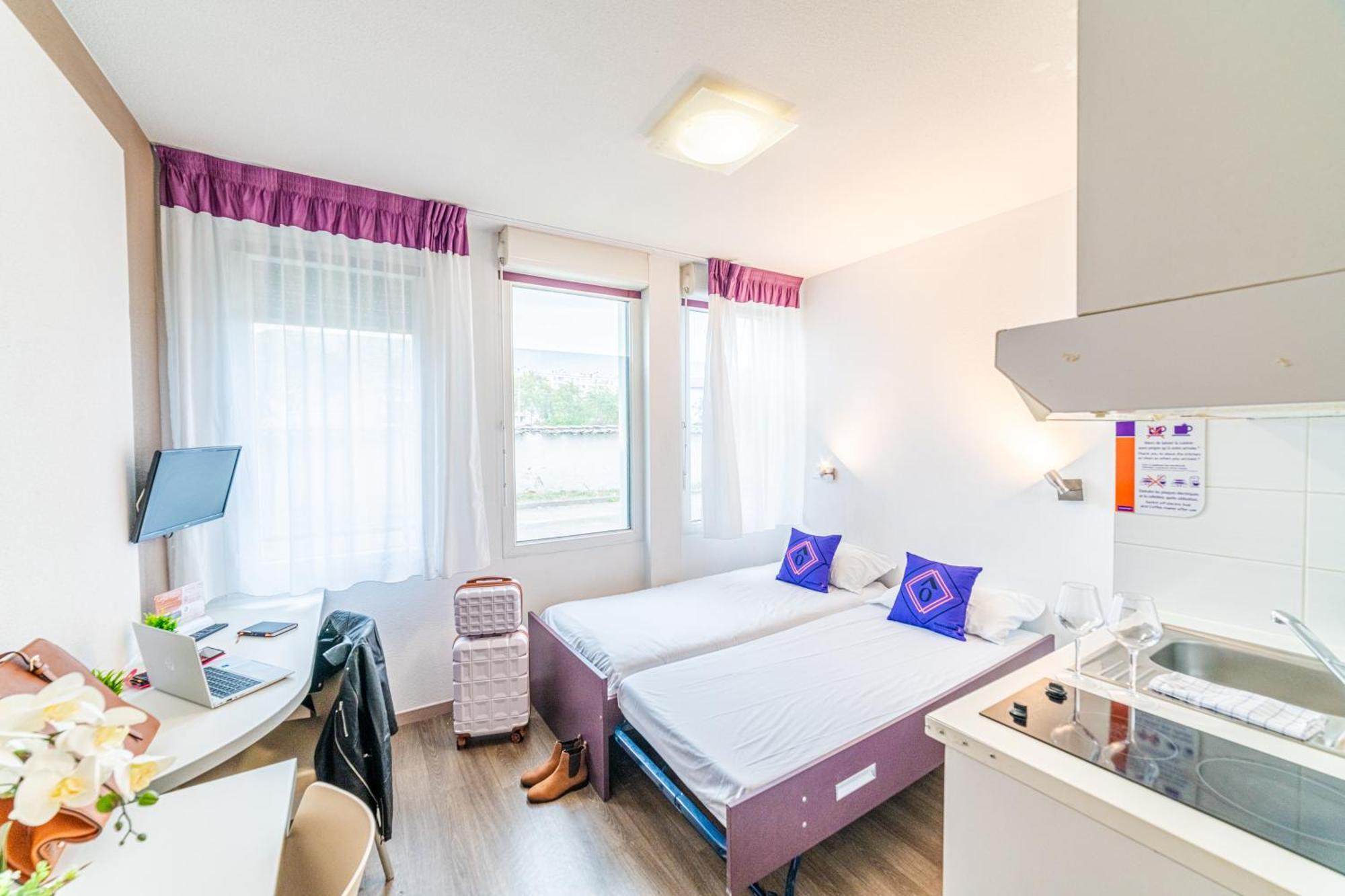 Vénissieux Montempo Apparthotel Lyon Viviani מראה חיצוני תמונה