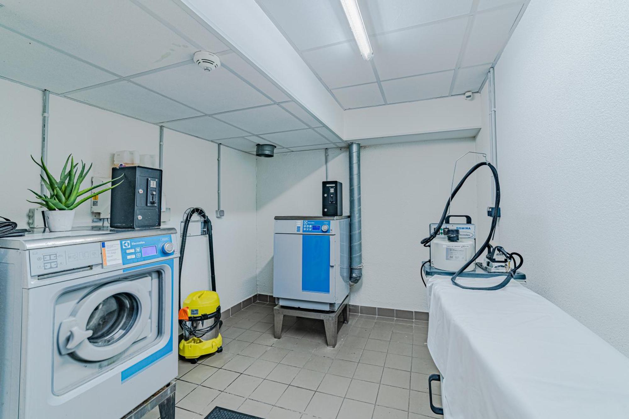 Vénissieux Montempo Apparthotel Lyon Viviani מראה חיצוני תמונה